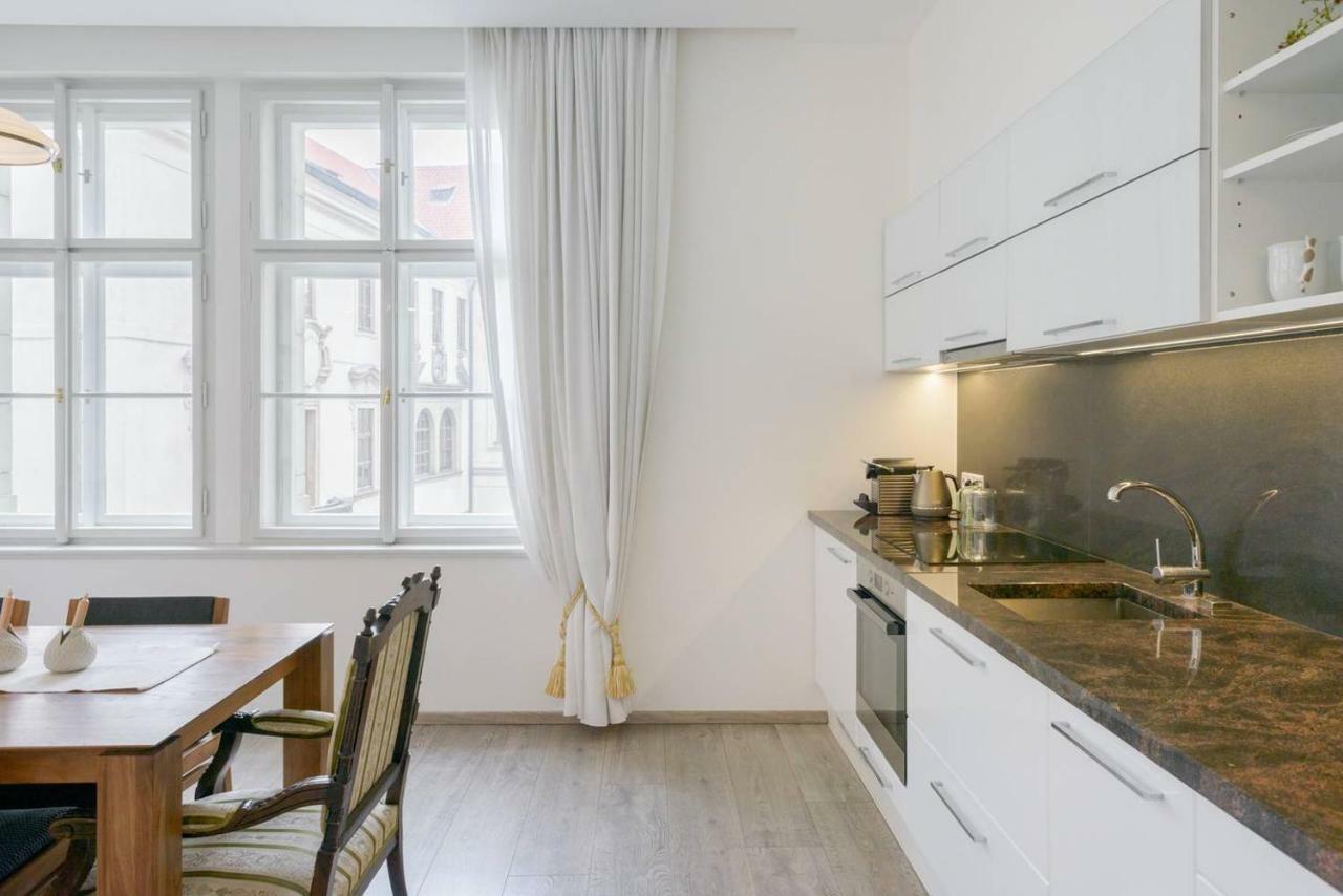 Stylish, Light-filled In The Historic Center Apartmán Prague