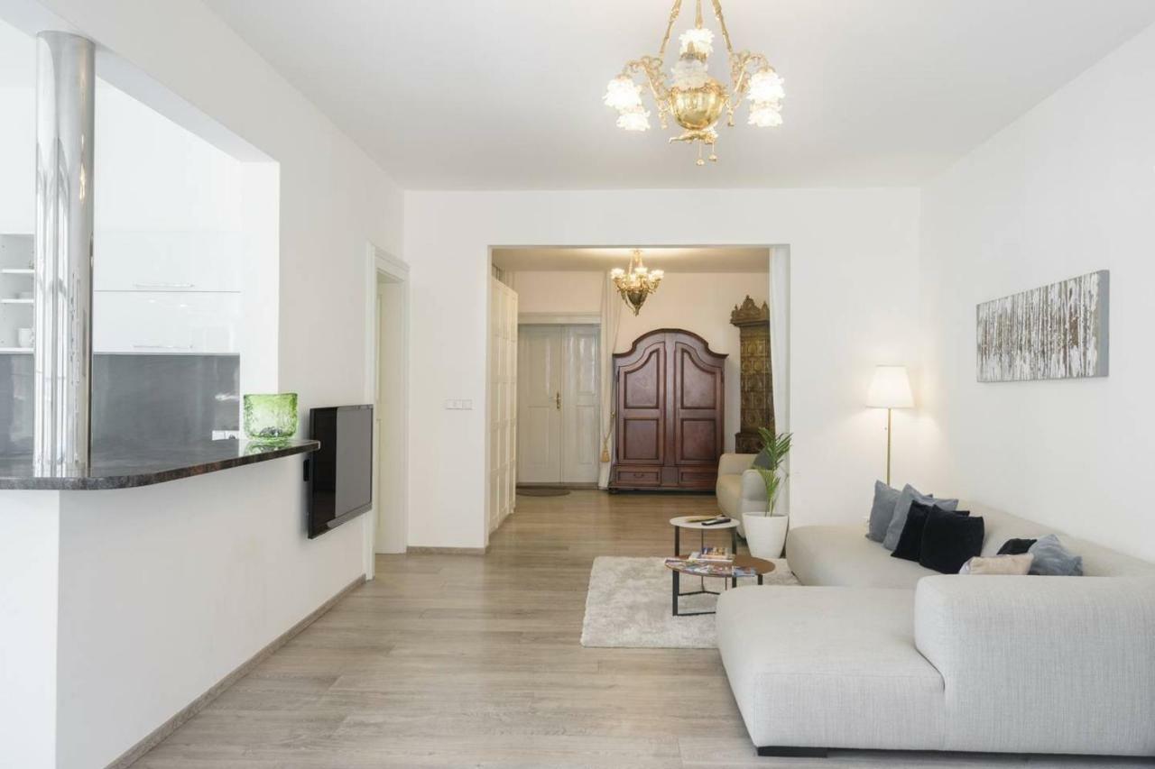 Stylish, Light-filled In The Historic Center Apartmán *